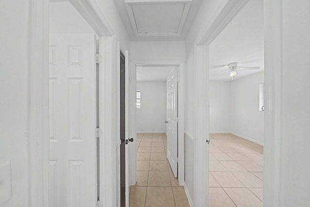 301 SE 21st Avenue, Boynton Beach, FL 33435