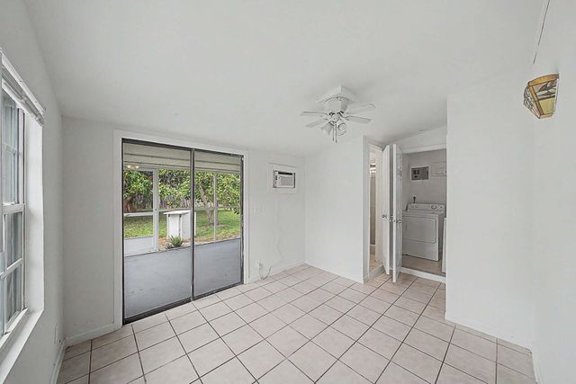 301 SE 21st Avenue, Boynton Beach, FL 33435