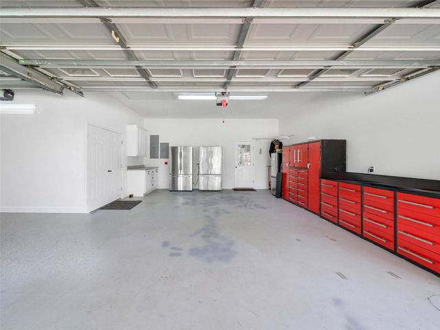 128 Duke Road, Bedias, TX 77831