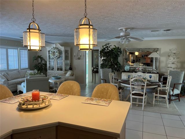 3704 100TH STREET W, Bradenton, FL 34210