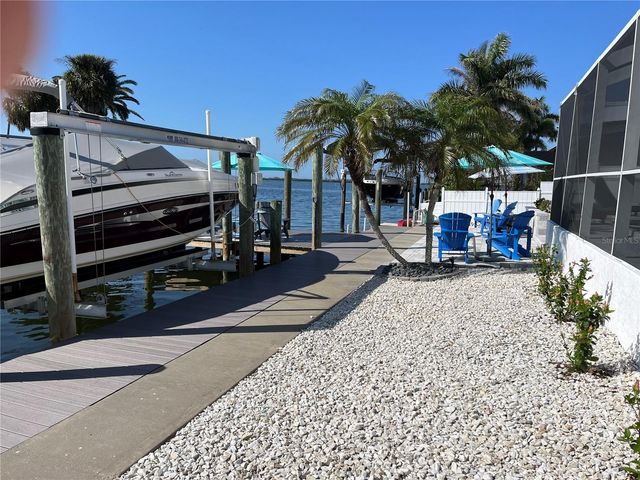 3704 100TH STREET W, Bradenton, FL 34210