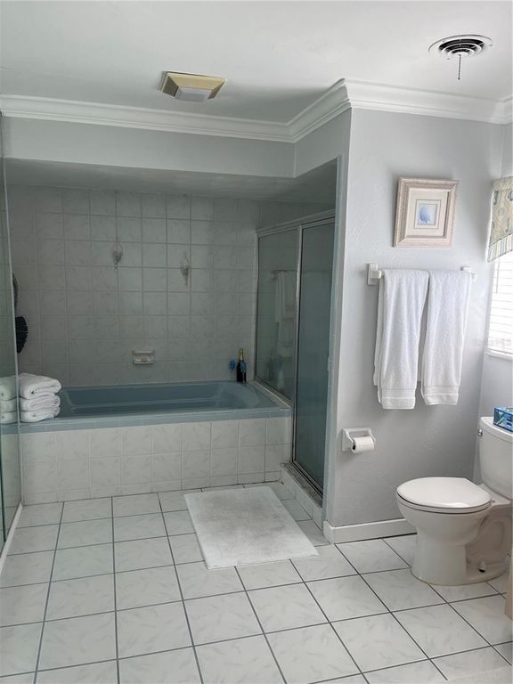 Image 35 of property listing at 3704 100TH STREET W, Bradenton, FL 34210