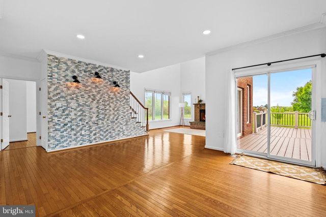 42827 SPINKS FERRY RD, Leesburg, VA 20176