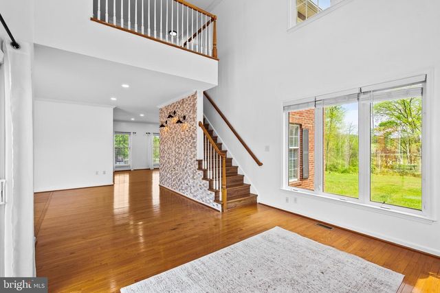 42827 SPINKS FERRY RD, Leesburg, VA 20176