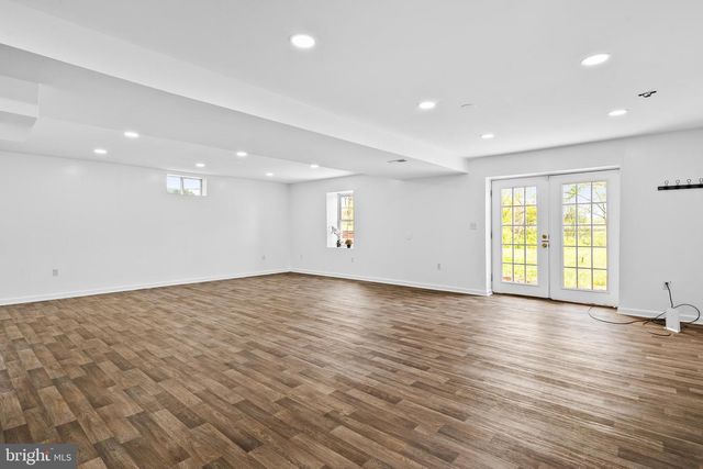 42827 SPINKS FERRY RD, Leesburg, VA 20176