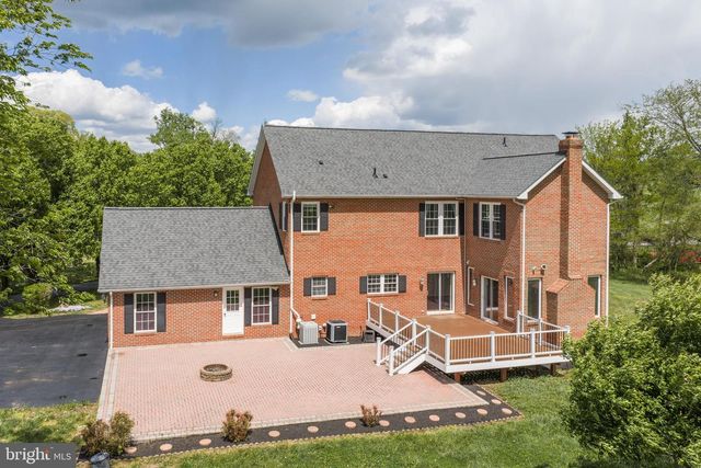 42827 SPINKS FERRY RD, Leesburg, VA 20176