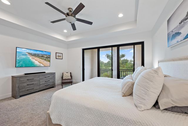 12514 Gross Pointe Drive, Palm Beach Gardens, FL 33418