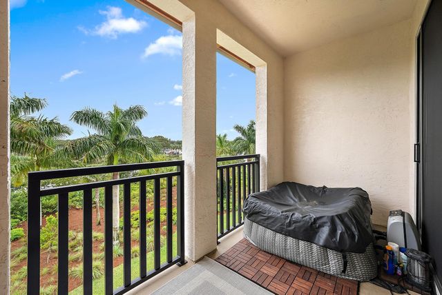 12514 Gross Pointe Drive, Palm Beach Gardens, FL 33418