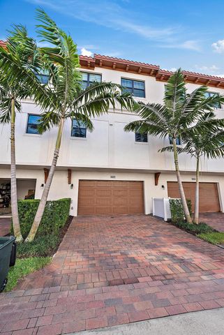 12514 Gross Pointe Drive, Palm Beach Gardens, FL 33418