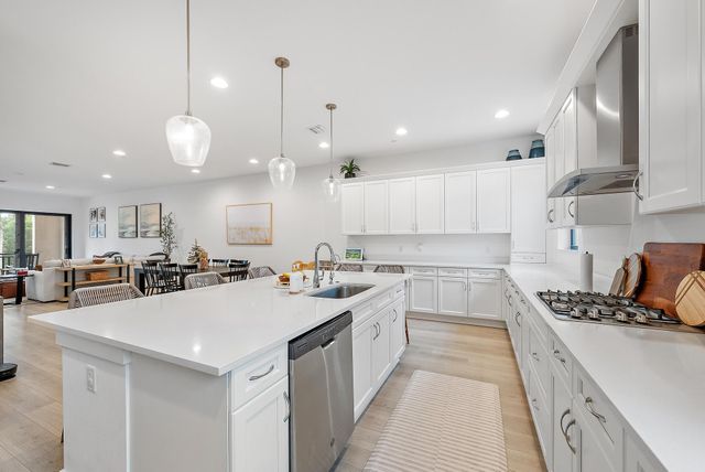 12514 Gross Pointe Drive, Palm Beach Gardens, FL 33418