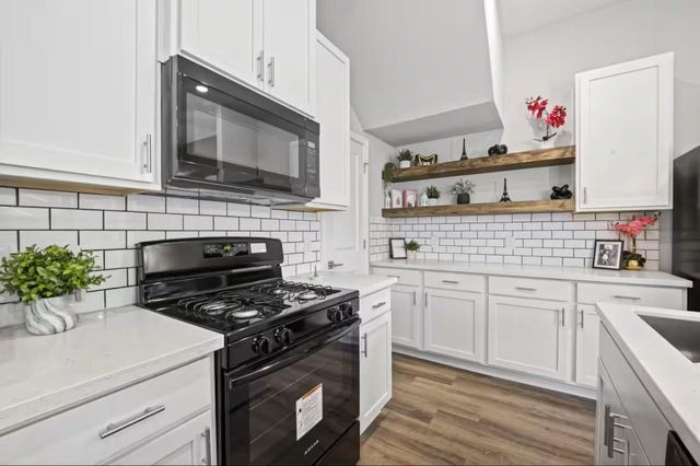 211 Clark Meadows Lane, Houston, TX 77076