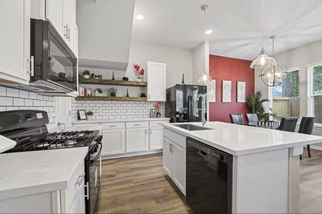 211 Clark Meadows Lane, Houston, TX 77076