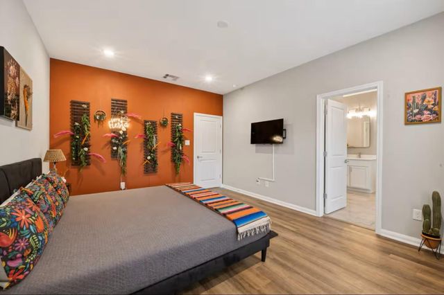 211 Clark Meadows Lane, Houston, TX 77076