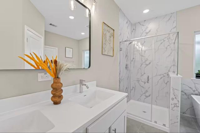 211 Clark Meadows Lane, Houston, TX 77076