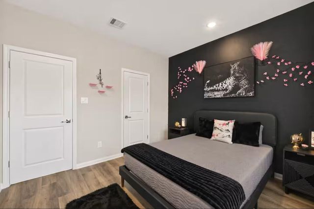 211 Clark Meadows Lane, Houston, TX 77076