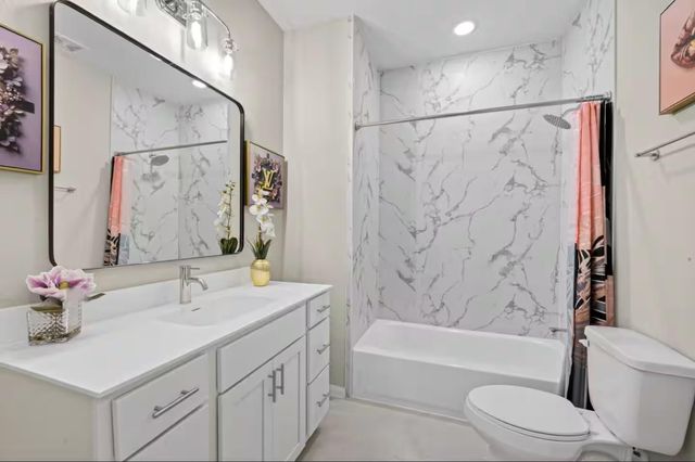 211 Clark Meadows Lane, Houston, TX 77076