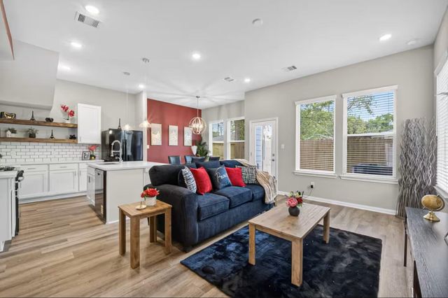 211 Clark Meadows Lane, Houston, TX 77076