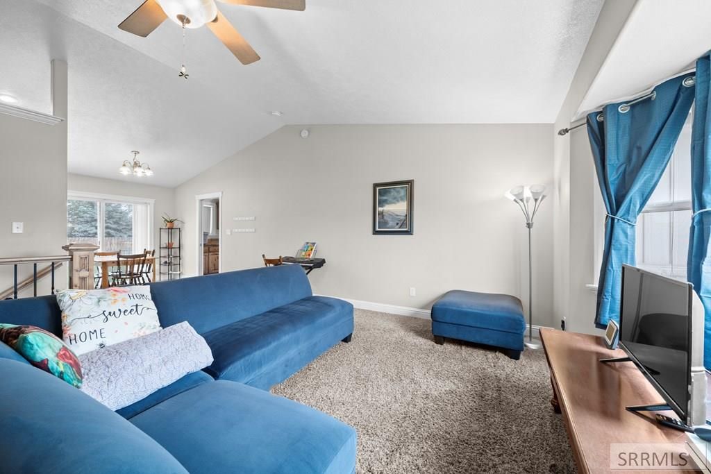 Image 10 of property listing at 1105 N Preston Drive, Idaho Falls, ID 83401
