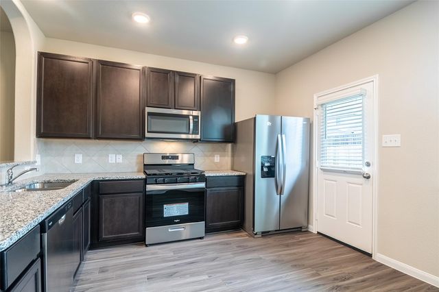 3707 Cub Drive, Conroe, TX 77301