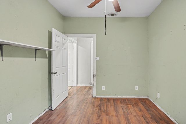 714 Ritchey Street, Gainesville, TX 76240