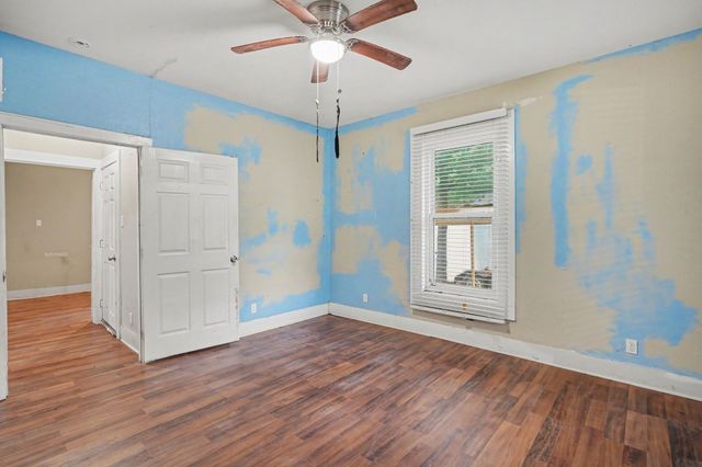 714 Ritchey Street, Gainesville, TX 76240