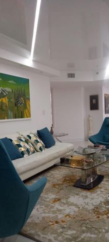 16425 Collins Avenue 818, Sunny Isles Beach, FL 33160
