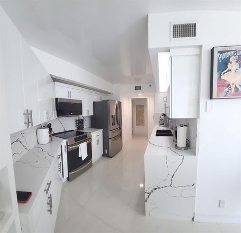 16425 Collins Avenue 818, Sunny Isles Beach, FL 33160