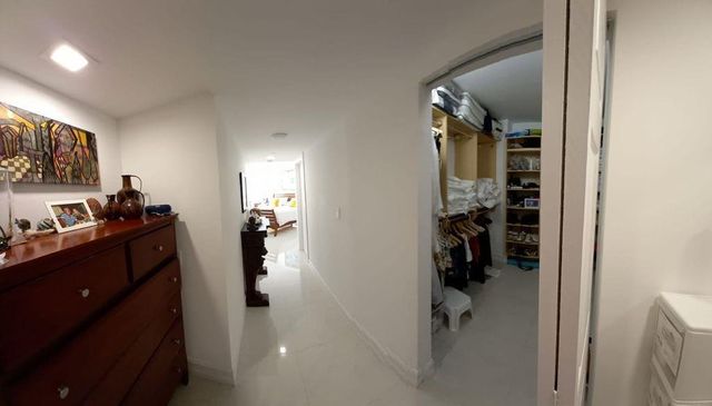16425 Collins Avenue 818, Sunny Isles Beach, FL 33160