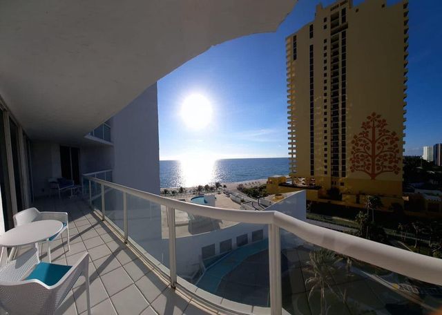 16425 Collins Avenue 818, Sunny Isles Beach, FL 33160
