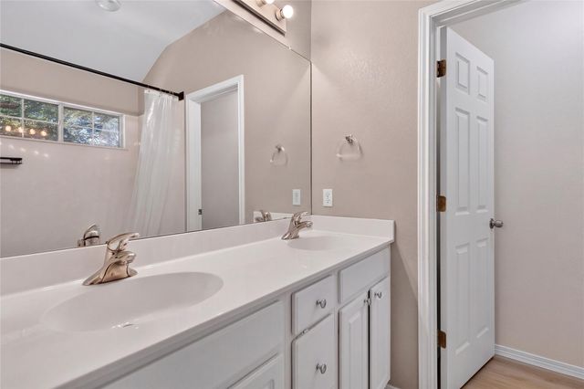 720 Settlement ST, Cedar Park, TX 78613