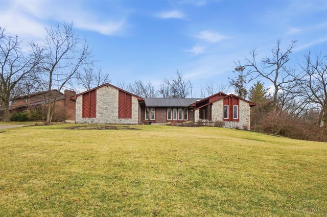 7305 Adena Hills Court, West Chester, OH 45069