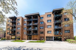 9375 Landings Lane 502, Des Plaines, IL 60016