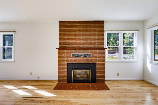 353 Clay St, Nevada City, CA 95959