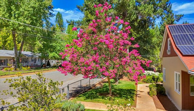 353 Clay St, Nevada City, CA 95959