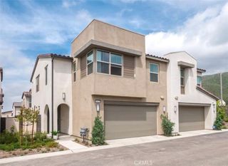 16020 Sunny Court, Fontana, CA 92336