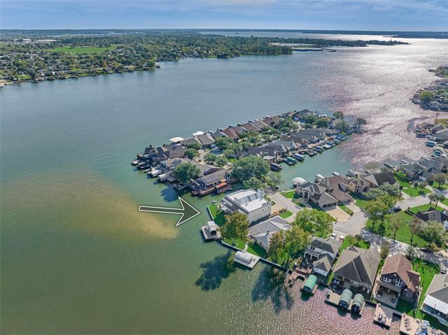 12870 Pelican Island Drive, Willis, TX 77318
