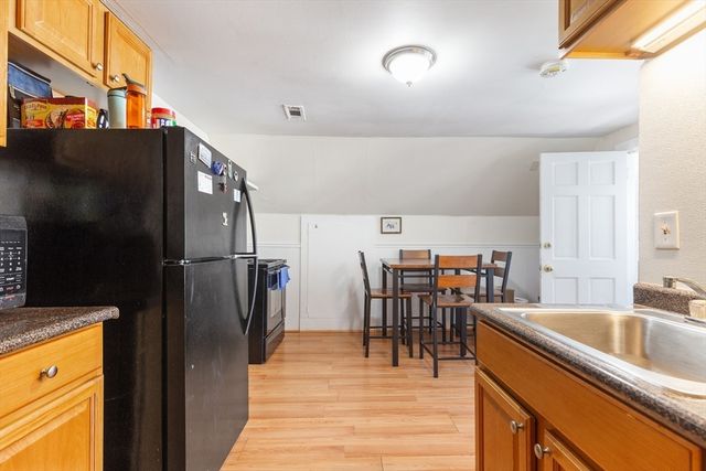 560 N Montello St, Brockton, MA 02301