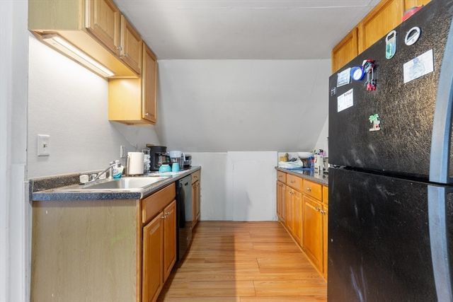 560 N Montello St, Brockton, MA 02301