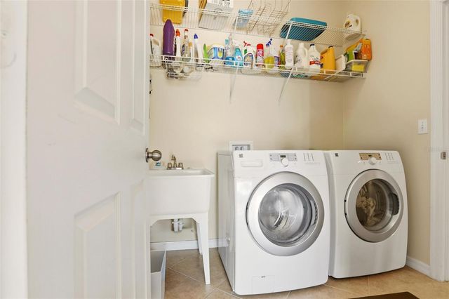 24827 RIO VILLA LAKES CIRCLE, Punta Gorda, FL 33950