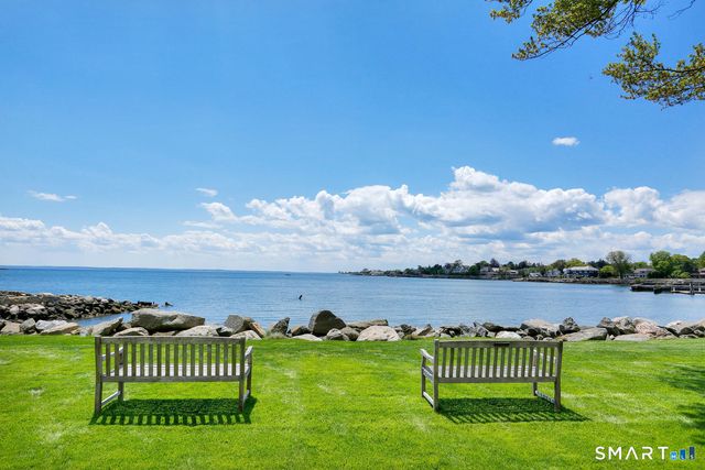 175 Dolphin Cove Quay, Stamford, CT 06902