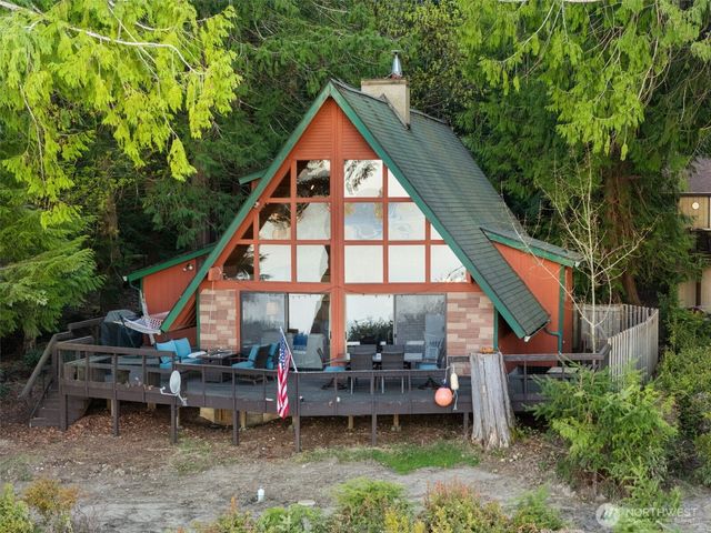 362 E Pointes Drive E, Shelton, WA 98584