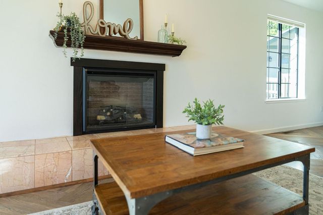 14838 Christophers Place, Grass Valley, CA 95945