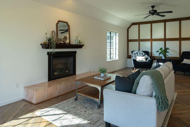 14838 Christophers Place, Grass Valley, CA 95945