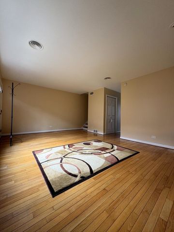 4035 N Keystone Avenue G, Chicago, IL 60641