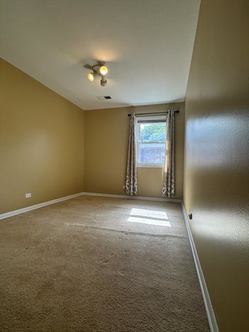 4035 N Keystone Avenue G, Chicago, IL 60641