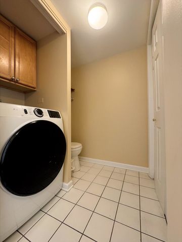 4035 N Keystone Avenue G, Chicago, IL 60641
