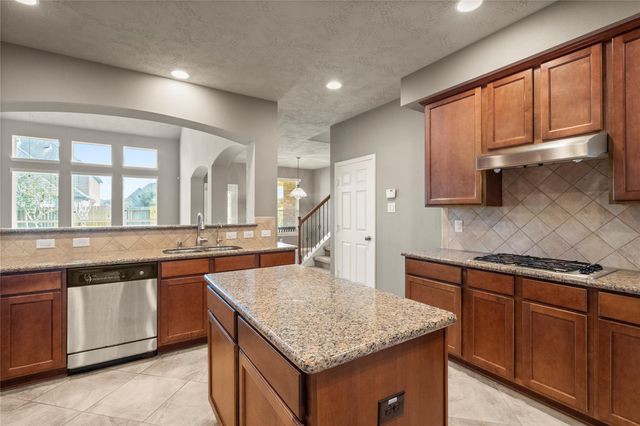 5307 Amber Sky Lane, Rosharon, TX 77583