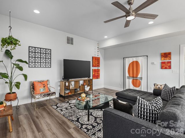 56 Kammerer Drive, Waynesville, NC 28785