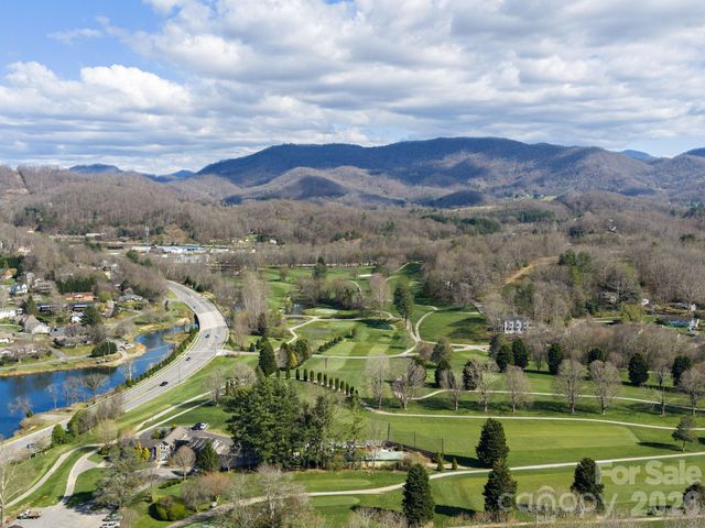 56 Kammerer Drive, Waynesville, NC 28785