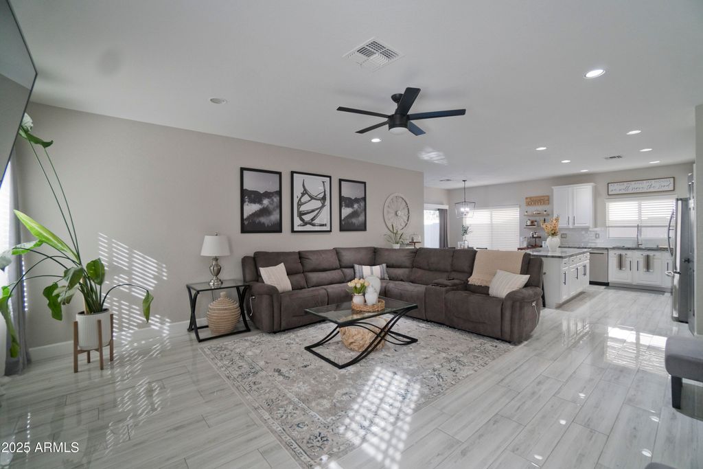 11566 W JEFFERSON Street, Avondale, AZ 85323